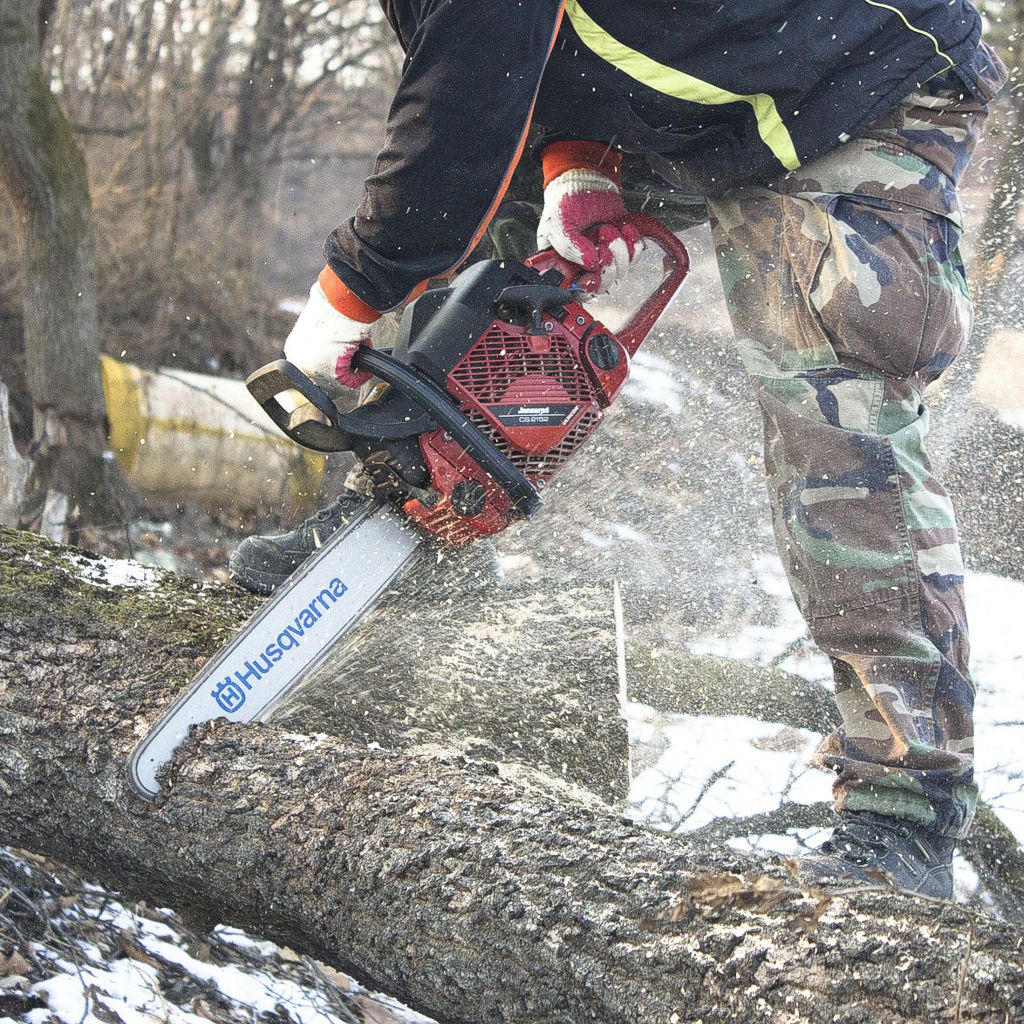piła spalinowa ciecie